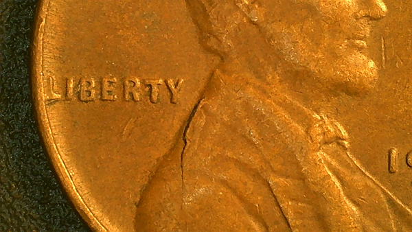 Two-1952-Lincoln-Pennies-With-Cracks-In-Shoulder-Area